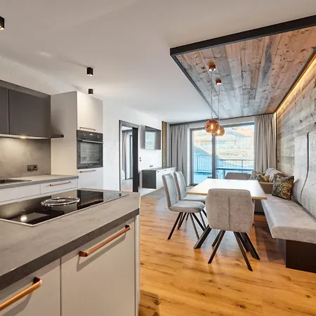 Relax Apartments Ladis Apartment *